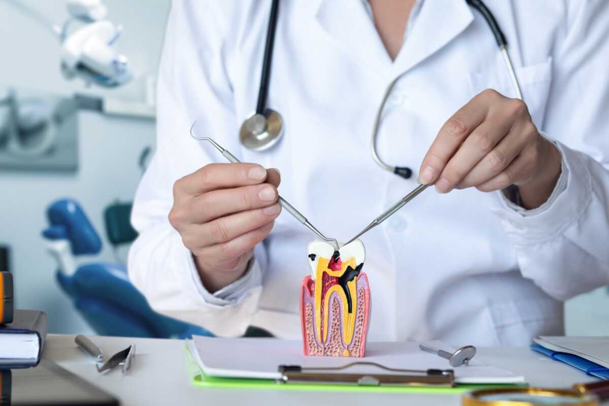 what happens if you ignore a tooth that needs a root canal